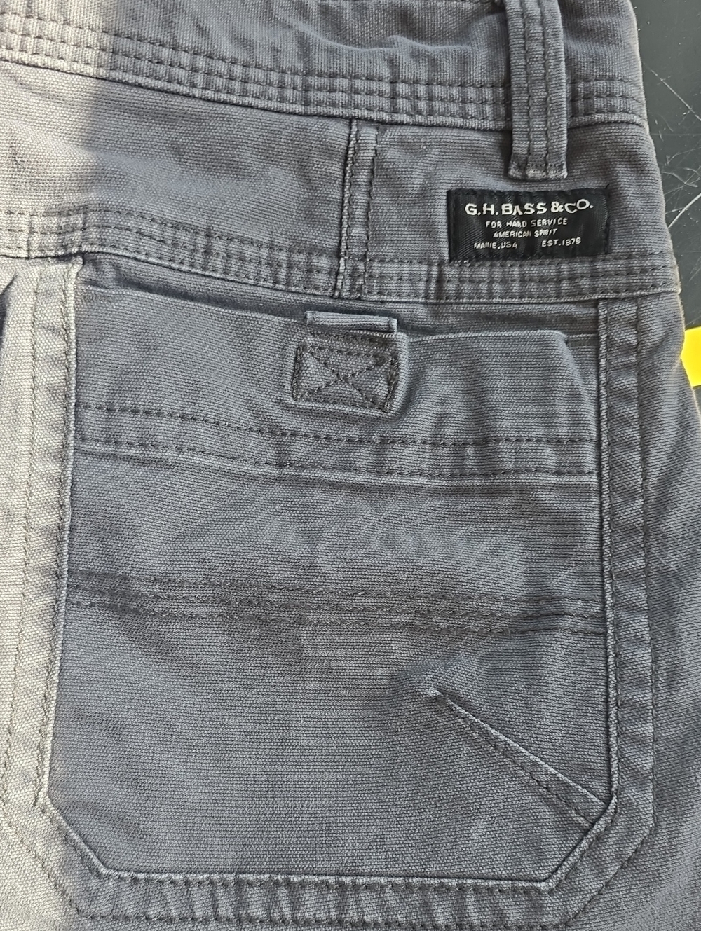 G.H. Bass & Co. Pants Men's Size 32 Charcoal Gray Canvas Cargo Utility Terrain